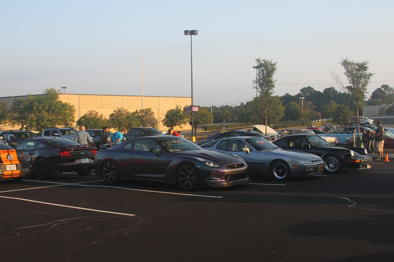 I also remember this R35 from last time.